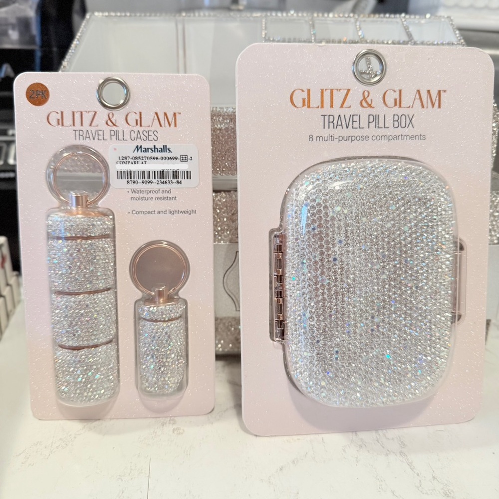 Goitz and glam Sparkling Travel Pill Box - Silver bundle  NEW